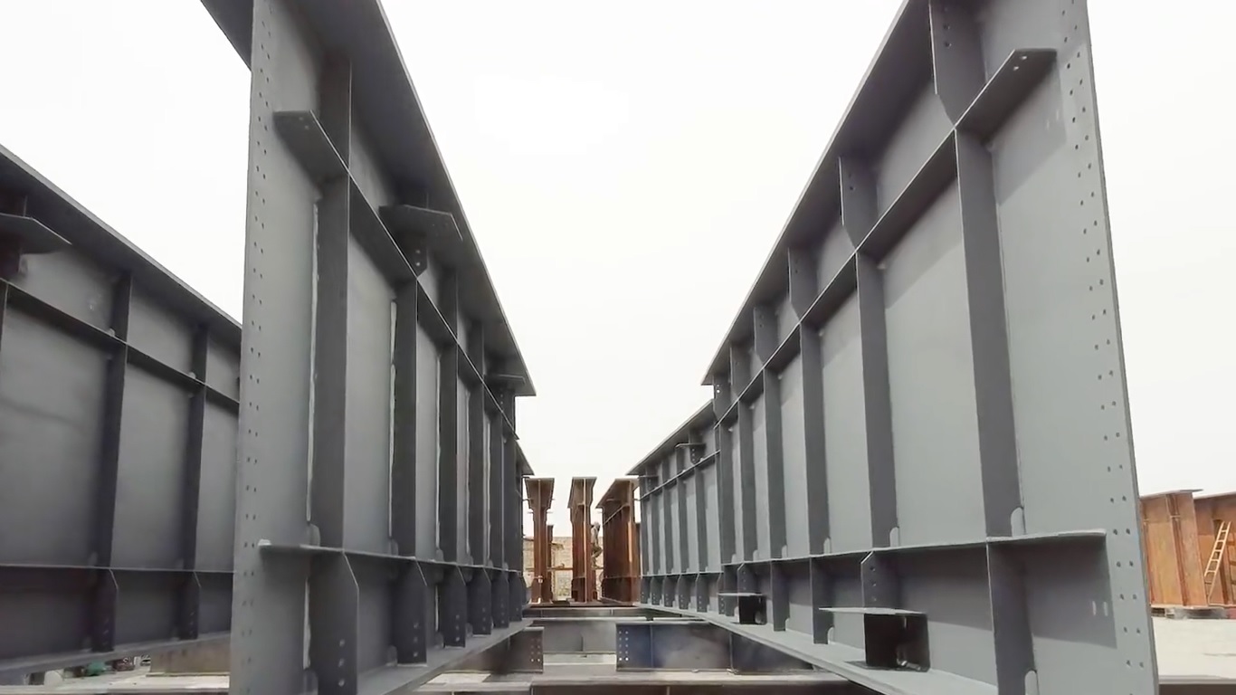 Construction of 160 meters long flyover car bridge beams in Turkmenistan